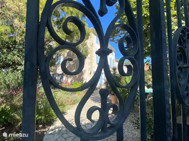 Wandelen, Frankrijk, Aude, Ginestas, appartement Maison du Midi, appartement Montano