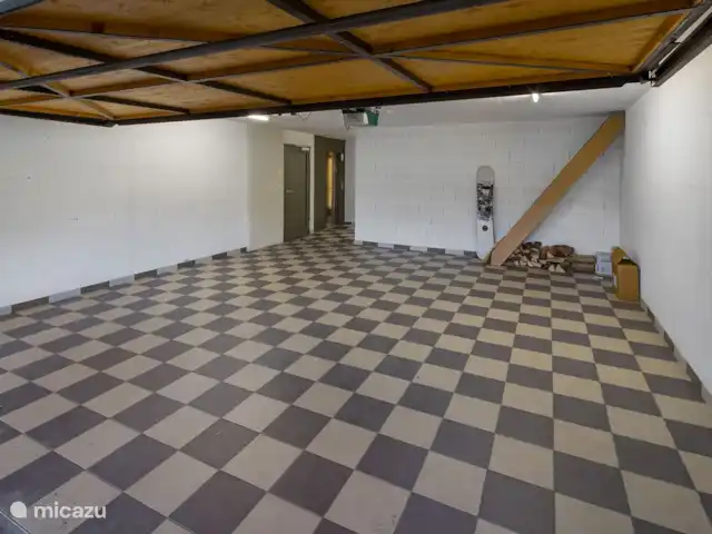 Appartement de luxe à Haute-Nendaz | Suisse, Valais, Haute-Nendaz - appartement Garage avec accès à l'ascenseur