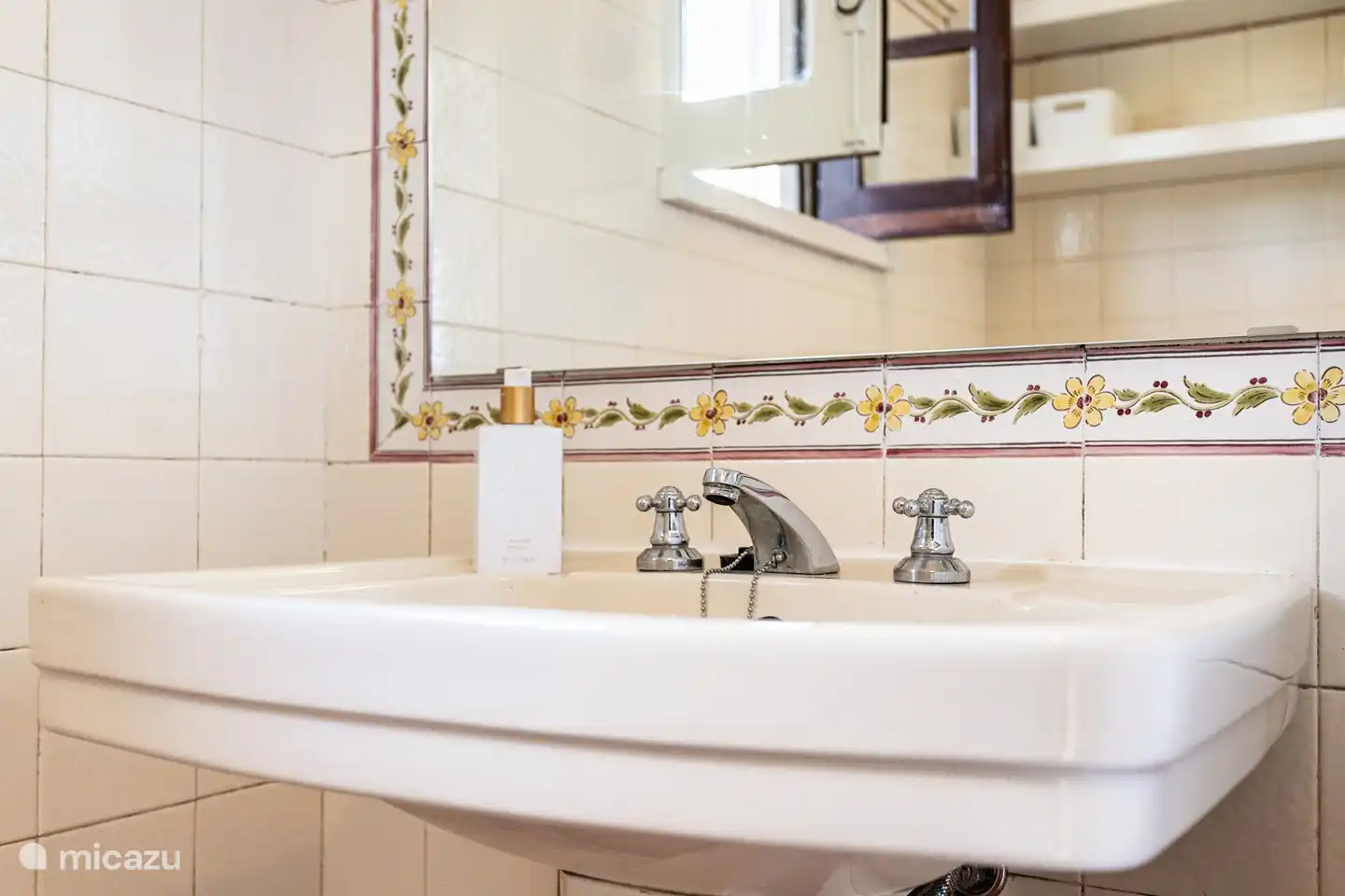 Badezimmer Schlafzimmer 1