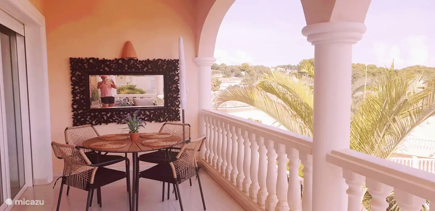 dining area on terrace