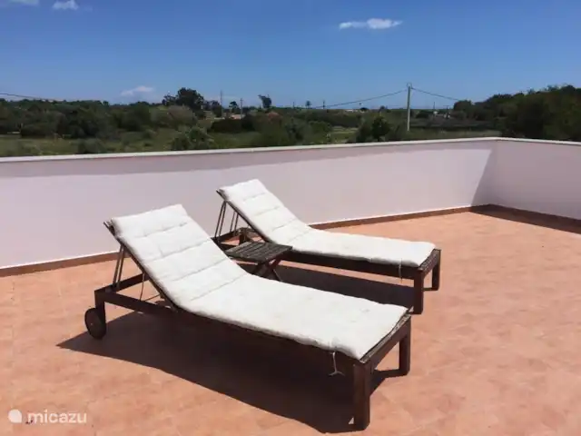 Casa Portuguesa en Portugal, Algarve, Moncarapacho - villa Tumbonas en azotea
