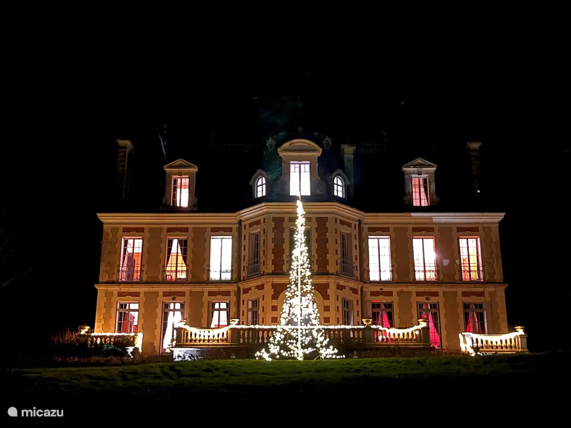 Chateau met Kerst