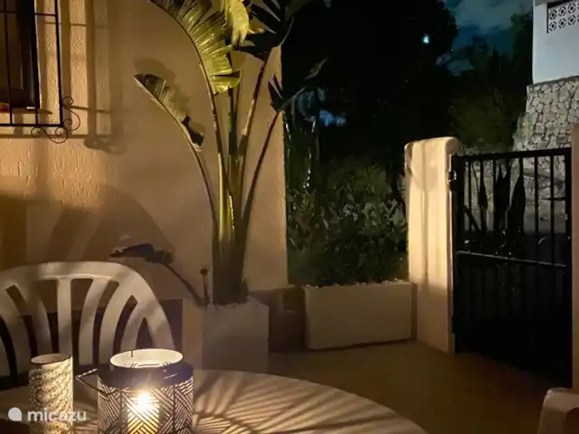 Joyau de la Casa Lenti. piscine Moraira | Espagne, Costa Blanca, Moraira - maison de vacances la terrasse devant la maison à l'entrée