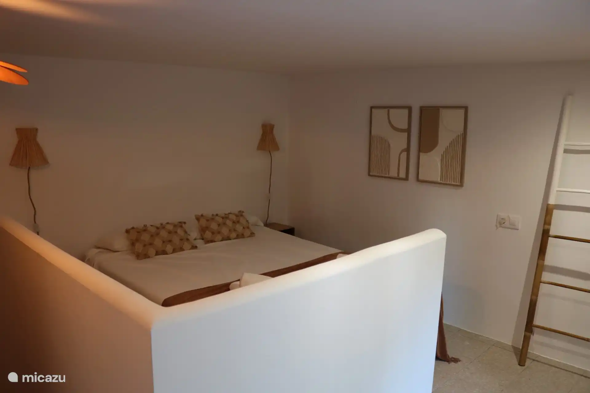 4ème chambre supplémentaire en option avec lavabo et toilettes privés