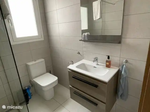 Location de Vacances Espagne, Costa Blanca, Benitachell, villa - Maison Quercia Salle de bain des invités