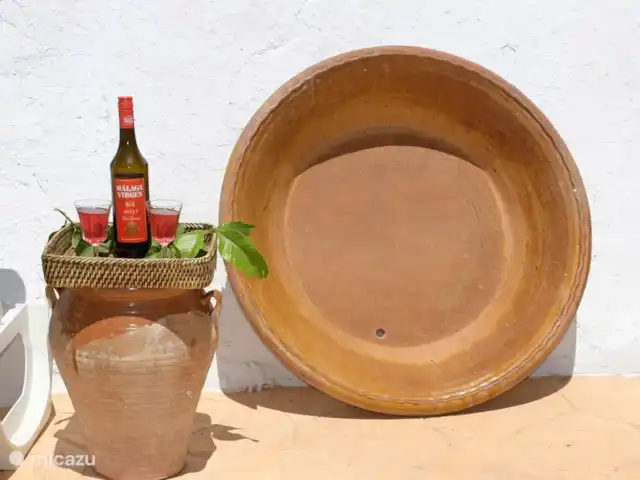 Location de Vacances Espagne, Costa del Sol, Comares, maison de vacances - La Zorzalera Détails antiques originaux autour de la maison.