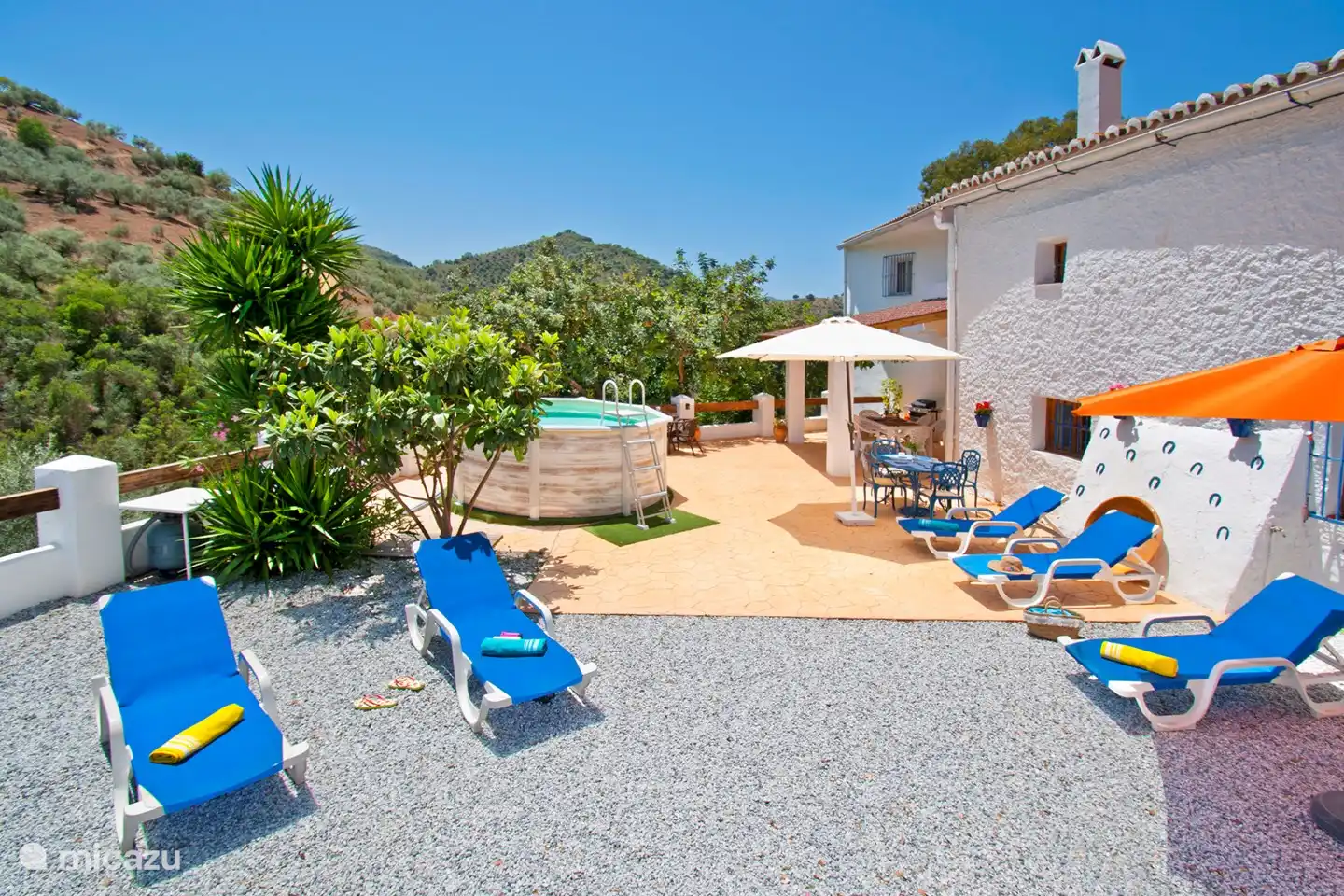 Umgeben von wunderschöner Natur können Sie einen köstlichen Urlaub genießen.