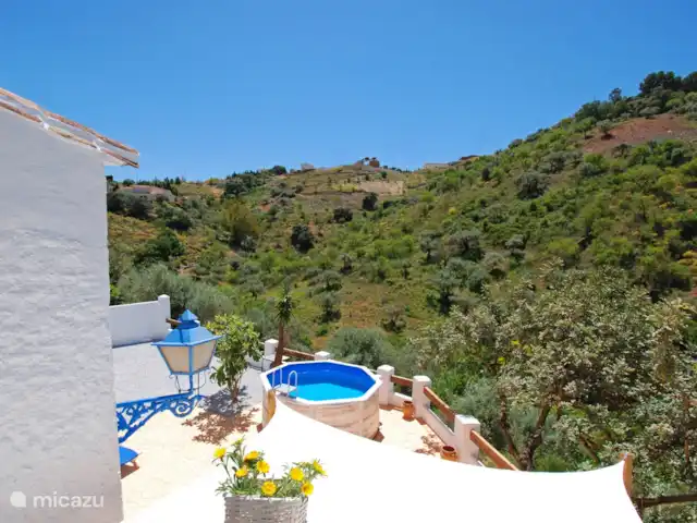 Location de Vacances Espagne, Costa del Sol, Comares, maison de vacances - La Zorzalera Vue depuis le balcon. Votre lieu de détente, de plaisir et de découverte.