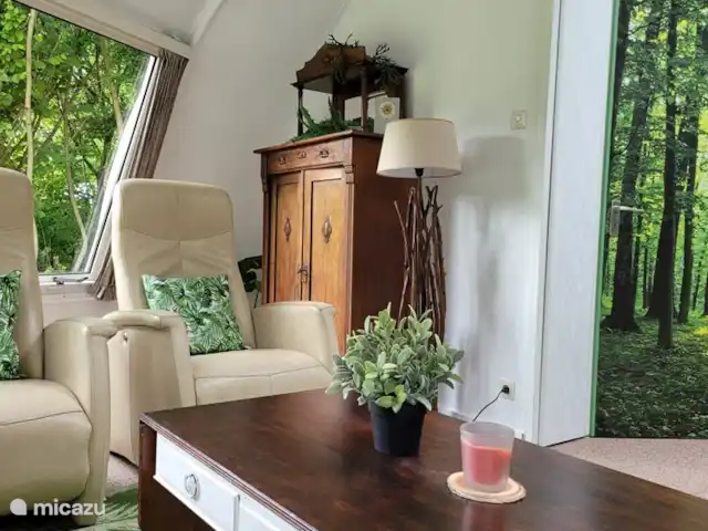 Igloo L'Oasis Verte | Pays-Bas, Brabant-Septentrional, Chaam - bungalow Il y règne une atmosphère merveilleuse, la maison est complètement dans un thème forestier.