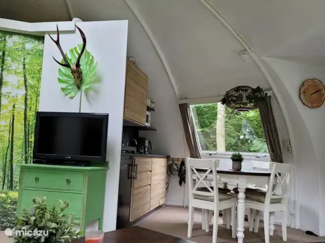Igloo L'Oasis Verte | Pays-Bas, Brabant-Septentrional, Chaam - bungalow Ensemble cuisine et salle à manger rénové