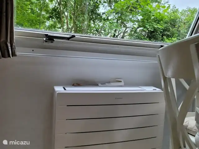 Igloo L'Oasis Verte | Pays-Bas, Brabant-Septentrional, Chaam - bungalow La maison est équipée de la climatisation et du chauffage.