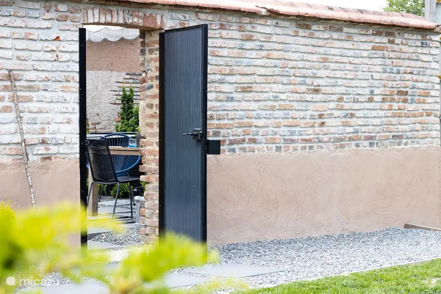 C'est ainsi que vous entrez dans le gîte.