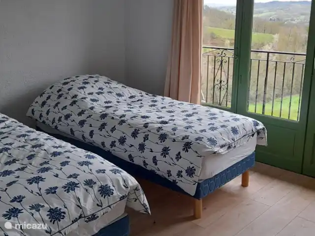 Location de Vacances France, Corrèze, Perpezac-le-Blanc, gîte / cottage - Domaine Leyvinie, Gîte Merlot Domaine Leyvinie, Gite Merlot, chambre 3