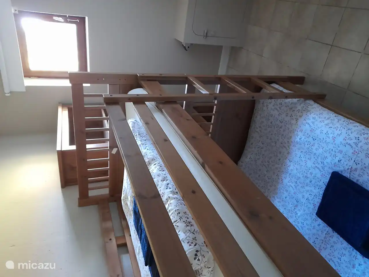 Domäne Leyvinie, Gite Merlot, Schlafzimmer 1