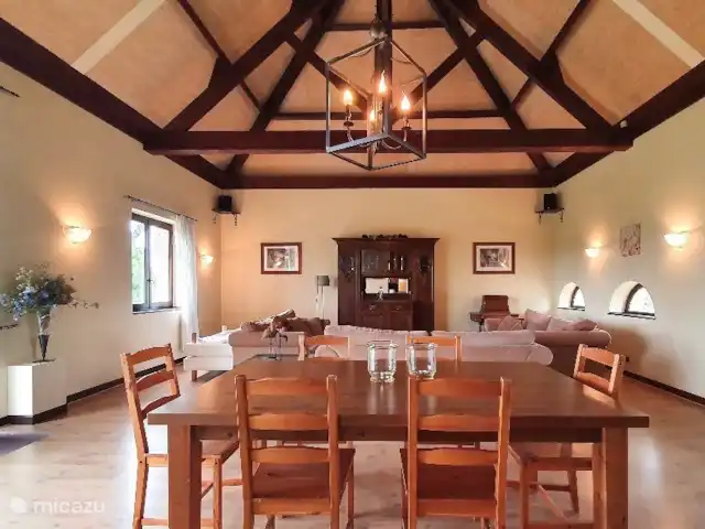 Location de Vacances France, Corrèze, Perpezac-le-Blanc, gîte / cottage - Domaine Leyvinie, Gîte Merlot Domaine Leyvinie, Gite Merlot, salon
