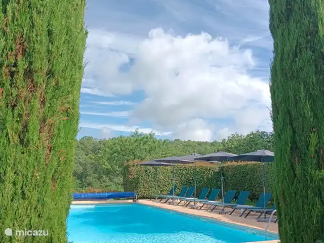 Location de Vacances France, Corrèze, Perpezac-le-Blanc, gîte / cottage - Domaine Leyvinie, Gîte Sauvignon Domaine Leyvinie, piscine