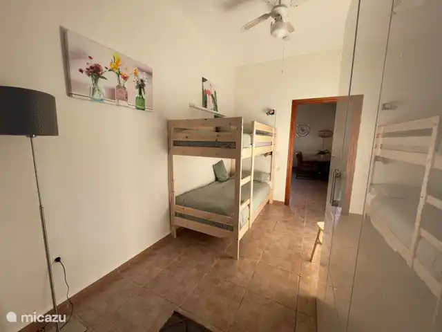Villa Espejo | Ver | Privacidad en España, Costa del Sol, Torrox - villa Litera del 3er dormitorio de 90 cm de ancho, también apta para adultos.