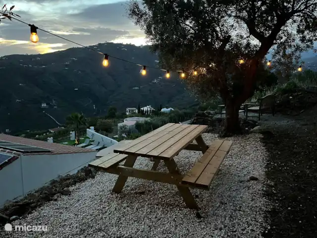 Villa Espejo | Ver | Privacidad en España, Costa del Sol, Torrox - villa Iluminación acogedora