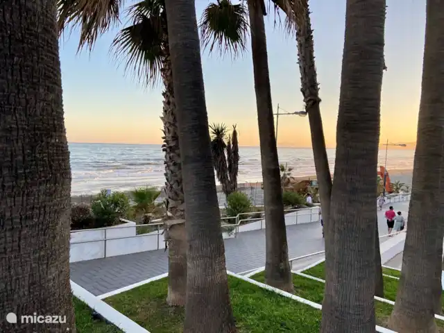 Villa Espejo | Ver | Privacidad en España, Costa del Sol, Torrox - villa palmeras