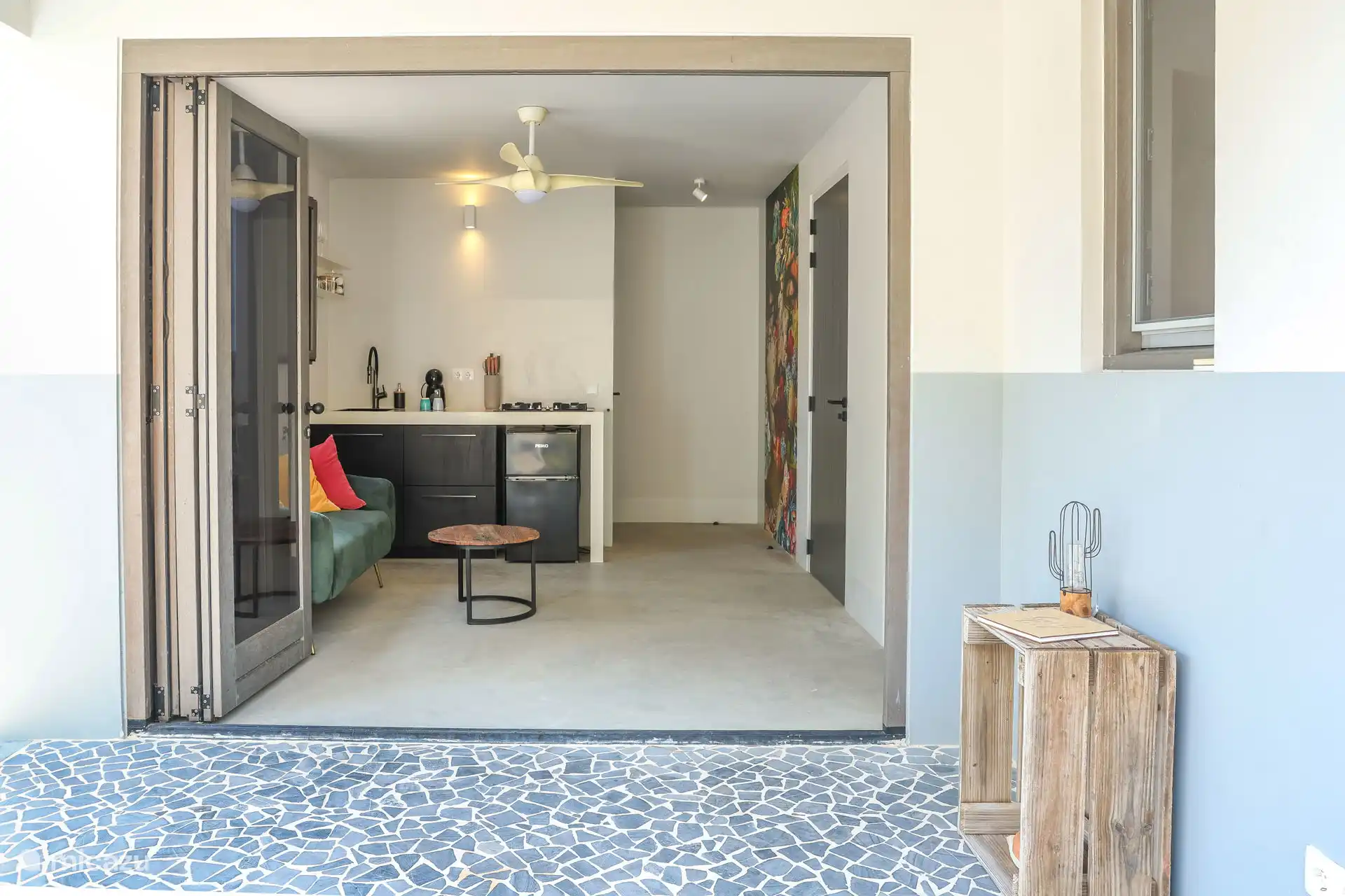 überdachte Terrasse