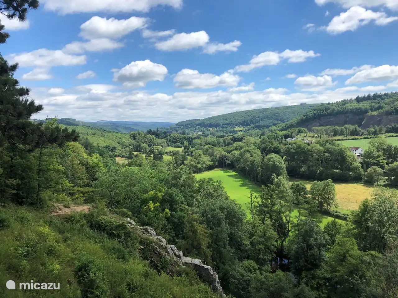 Macizo de escalada Hotton - vista Ourthe, Werpin