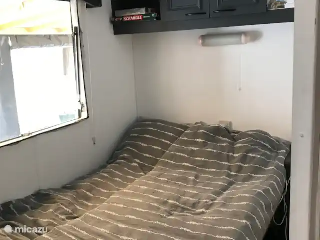 Camping La parcela pallegarste 162 en Países Bajos, Overijssel, Mariënberg  - mobil home / caravana Dormitorio infantil