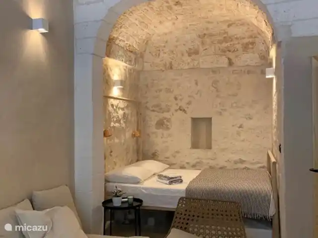 House the white tulip | Italie, Pouilles (Puglia), Ostuni - maison de ville Lit pour 2 personnes.