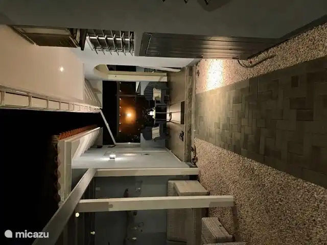 Abends kann man sich auch auf den Wind setzen
