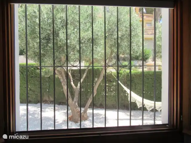 Villa Falco en España, Costa Blanca, Benissa - villa Vista al jardín frontal con hamaca