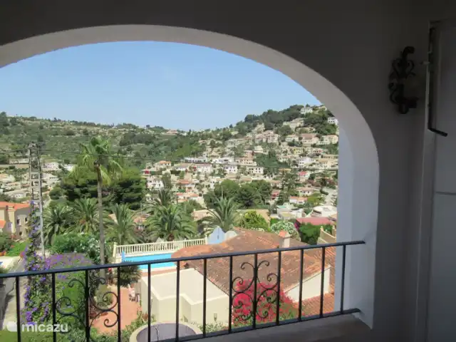 Villa Falco en España, Costa Blanca, Benissa - villa vista desde el porche