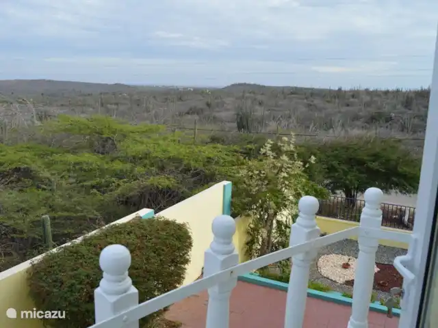 Location de Vacances Aruba, Aruba central, Santa Cruz, maison de vacances - Bonvilla Aruba Vue du balcon de la chambre principale