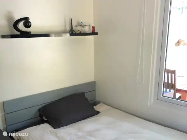 Location de Vacances Aruba, Aruba central, Santa Cruz, maison de vacances - Bonvilla Aruba Chambre double avec vue sur la piscine