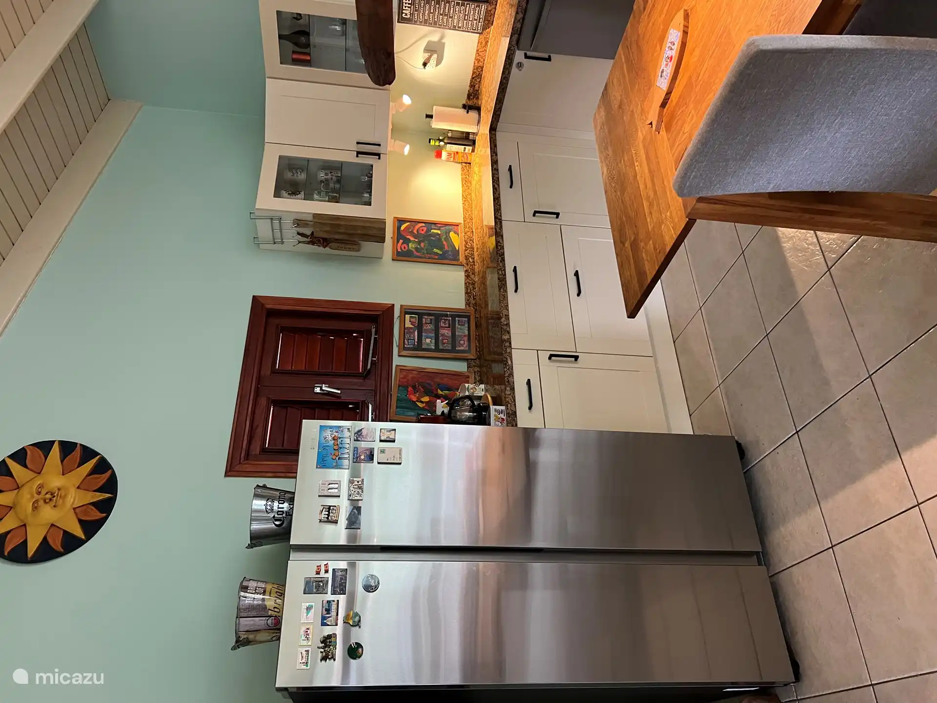 KTICHEN con todos los electrodomésticos que necesitará