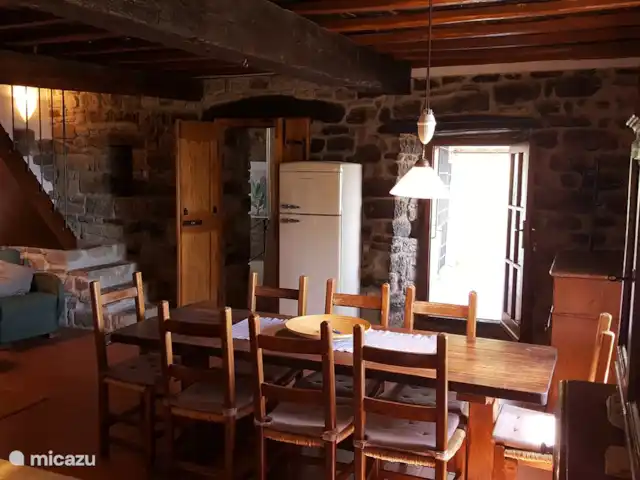 apartamento en Italia, Toscana, Castelfranco Piandisco – Borgo Morgiano-Torre salón y cocina