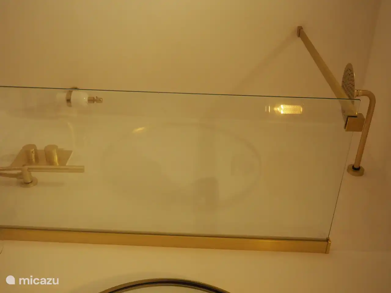 Heerlijke stortdouche en zuinige handdouche