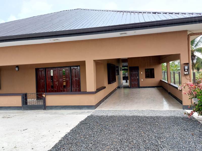 Casa vacacional Suriname, Saramacca, Saramacca Villa casa sara