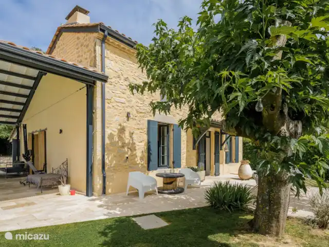 gobatto en Francia, Lot y Garona, Montpouillan - villa El jardín