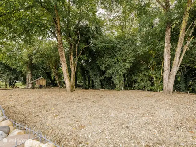 gobatto en Francia, Lot y Garona, Montpouillan - villa Jardín
