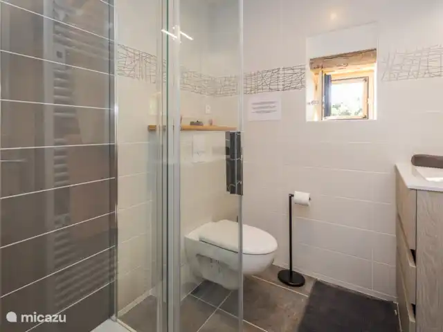 Lavedemme | France, Lot, Salviac - maison de vacances Salle de Bains