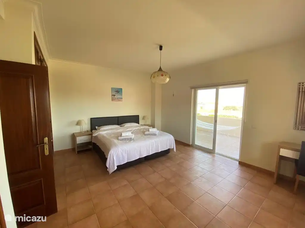 Schlafzimmer im Obergeschoss 2 (Master)