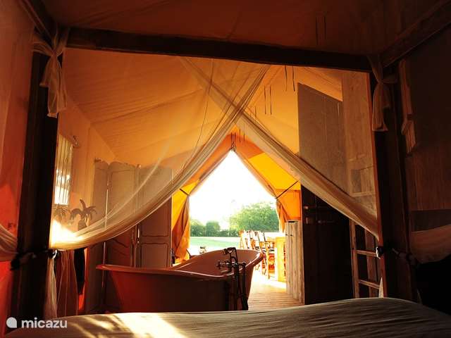 Casa vacacional Francia, Borgoña, Colméry - camping con glamour/yurta/tienda safari Tienda safari de lujo