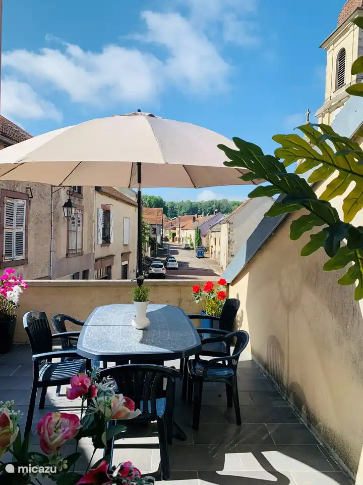 holiday house, Vauvillers, Haute-Sa&#244;ne, France - Gite Terrasse