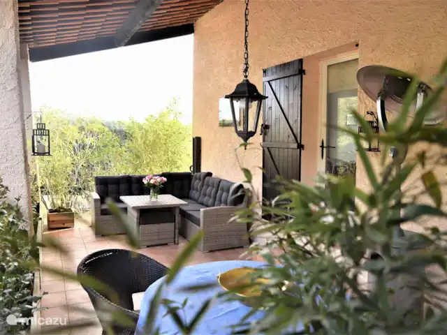 Location de Vacances France, Var, Flayosc, appartement - Résidence Villa Catherine Flayosc Coin salon terrasse appartement Laurier