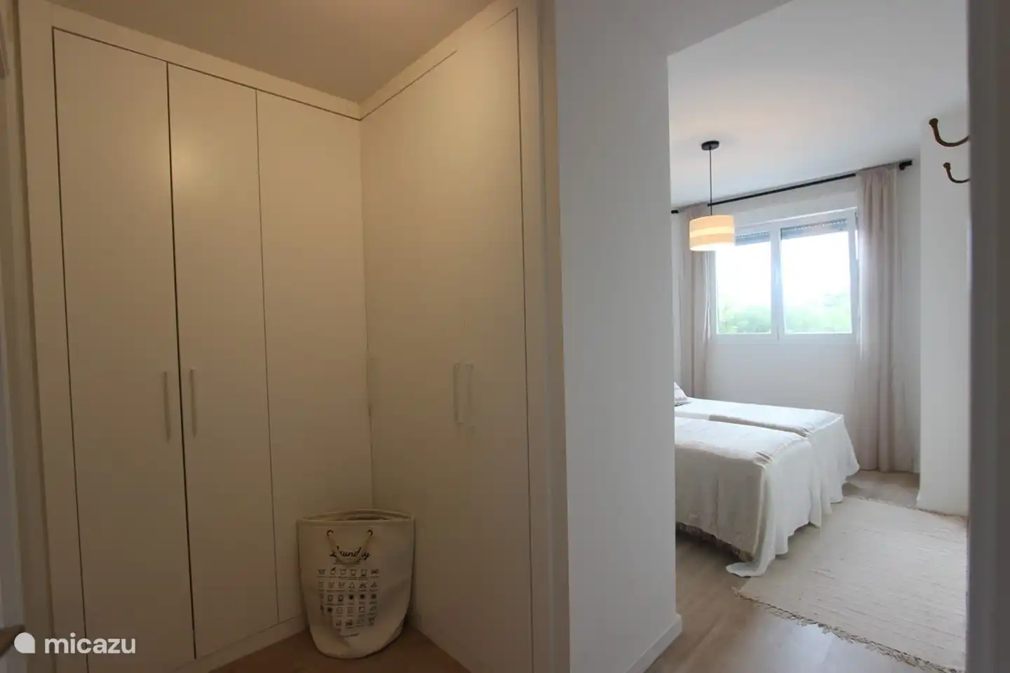 Schränke Schlafzimmer 1