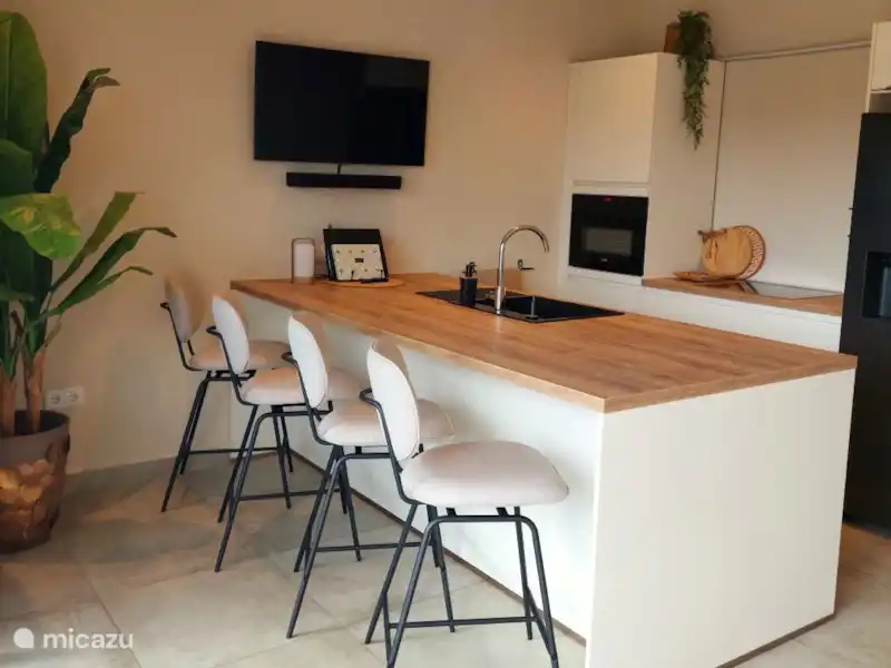 Appt dichtbij Mambo Beach, 2slk  huren in Curaçao, Curacao-Midden, Koraal Partier - Appartement Appt dichtbij Mambo Beach, 2slk  huren in Curaçao, Curacao-Midden, Koraal Partier - Appartement