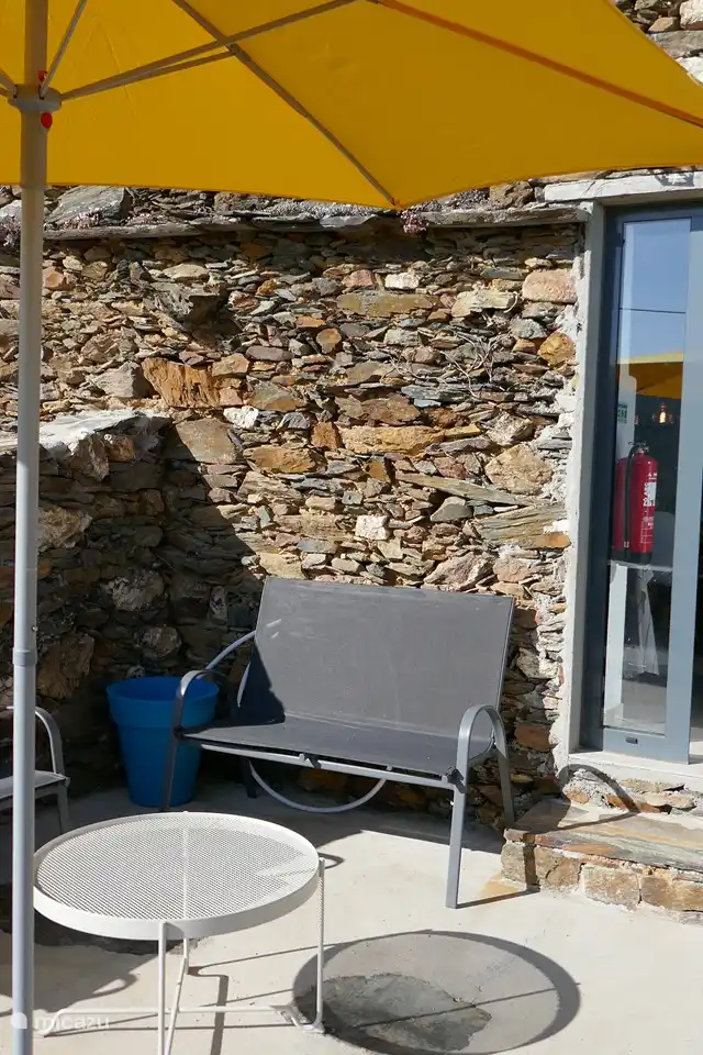 Terrasse neben der Küche