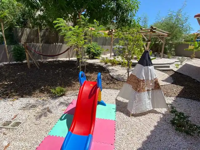 villanueva en Curazao, Bandabou (oeste), Fontein - villa Diversos entretenimientos disponibles para los más pequeños.