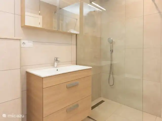 Vista al Mar | Espagne, Costa Blanca, Altea - appartement salles de bains modernes
