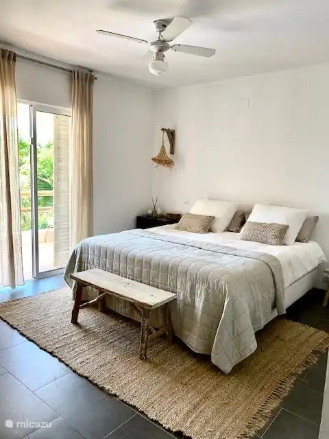 Chambre avec salle de bain en suite 1er étage