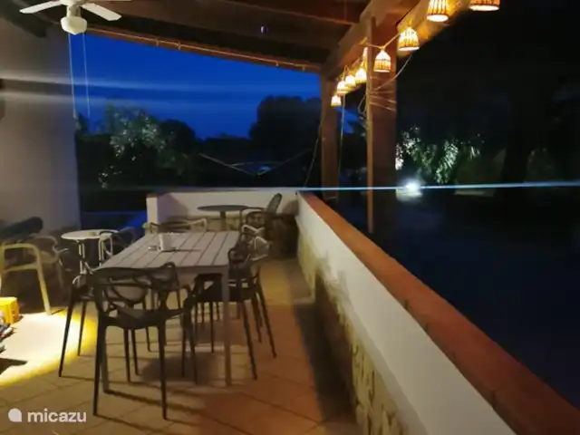 Villa LVM | Italie, Pouilles (Puglia), San Vito dei Normanni - villa porche 2